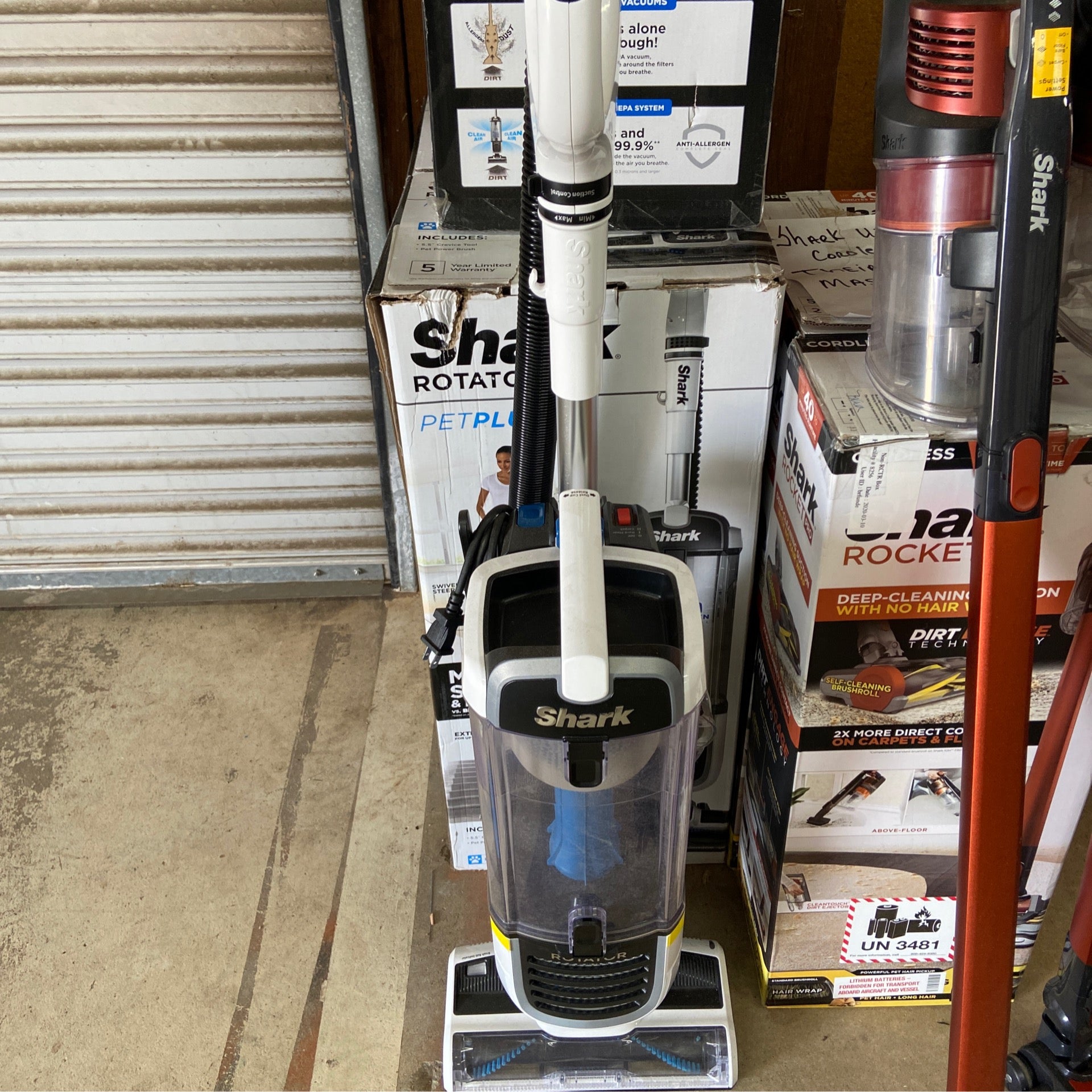 Shark Navigator Self-Cleaning Brushroll Pet Upright Vacuum 